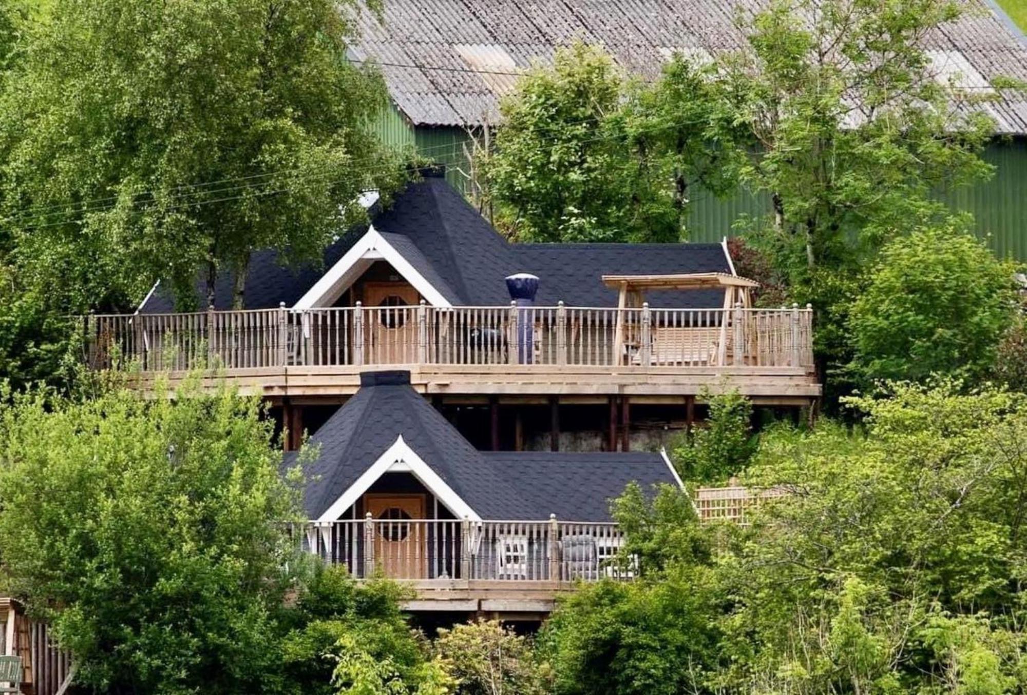 1 - Ein Trysor Cudd - Outdoor Bathtub - Incredible Views Villa Pont Sticill Екстериор снимка
